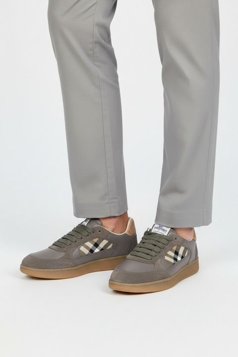 Burberry Gray Calf Leather Bos Taurus Low Top Sneakers